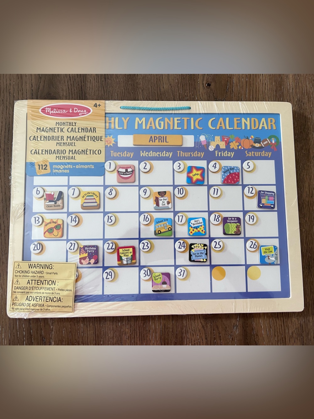 Melissa & Doug Monthly Magnetic Family Calendar